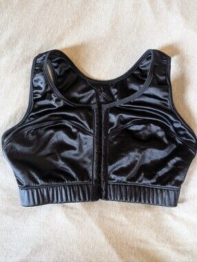 ENELL Black Sports Bra - High Support For Well Endowed Busts